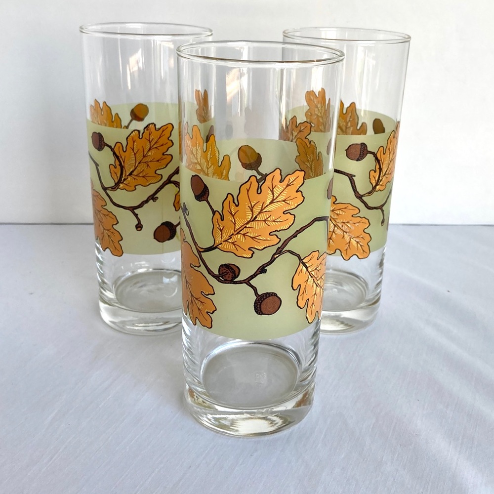 Vintage Ocean Thailand Oak Leaf & Acorns Glasses